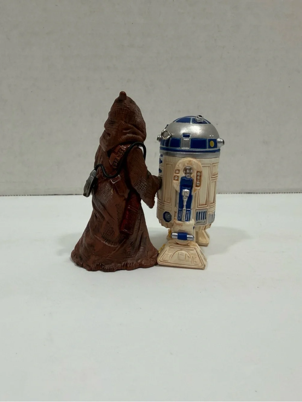 Hallmark Silver and Blue Astromech with Brown-Robed Jawa Figure Set